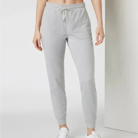 Vuori performance jogger - Picture 1 of 4